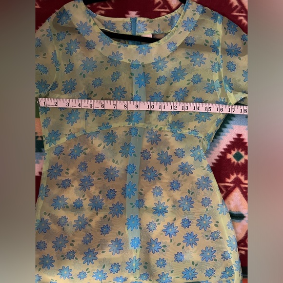 976 Clue vintage 70’s floral dress in great condition. Super cute and fun. - Picture 4 of 5